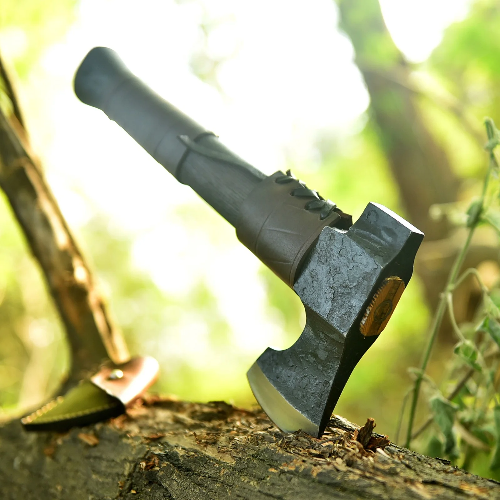 Compact Bushcraft Axe, Survival Hatchet, 5160 Steel High Carbon Steel, Ash Wood Handle with Leather Sheath - Image 3