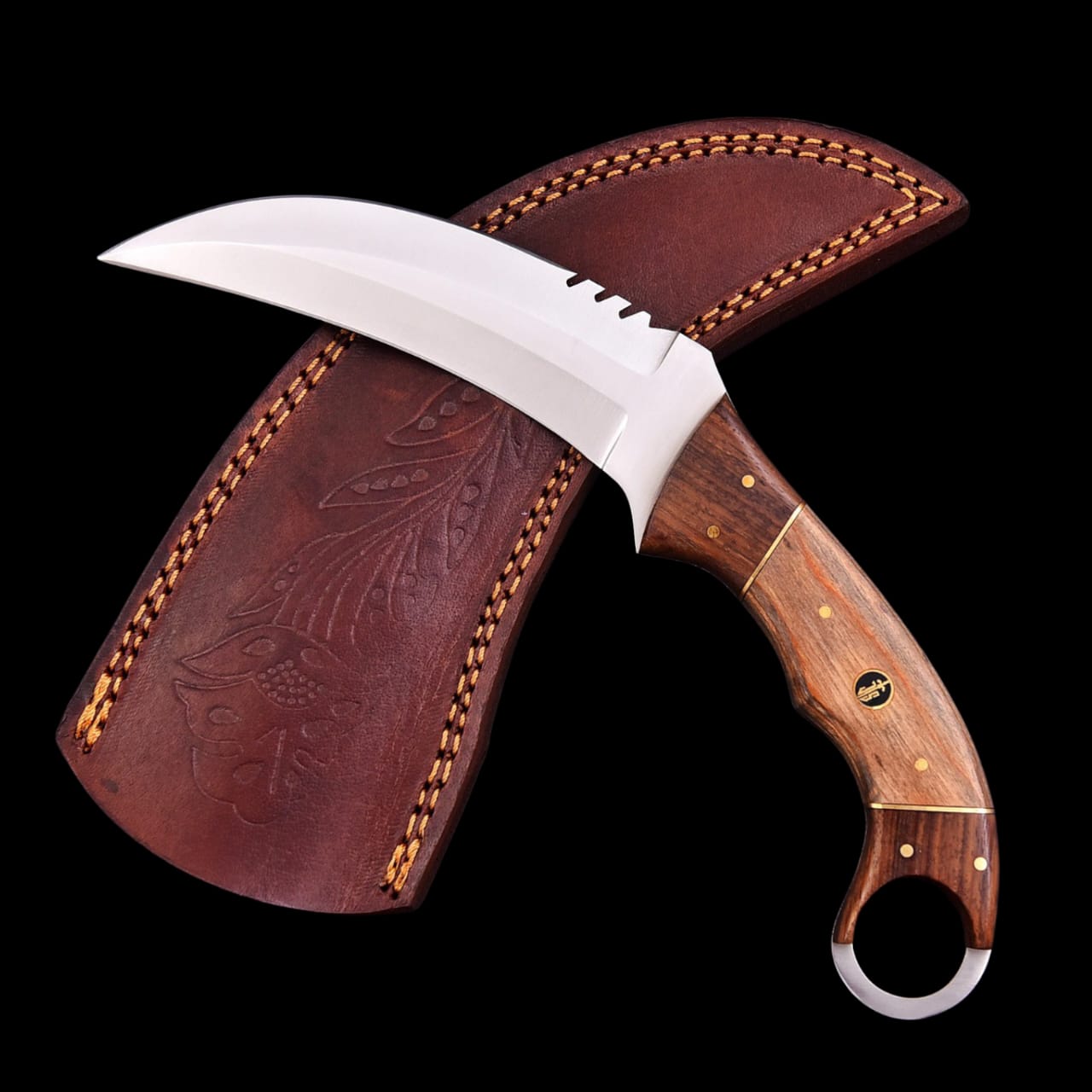 JS Handcrafted Karambit Knife: 440C Steel Blade, Rosewood Handle - Image 3