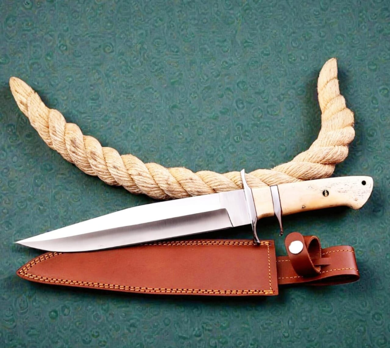 Handmade Bowie Knife ,Full Tang D2 Steel Hunting & Survival Knife with Camel Bone Handle - Image 2