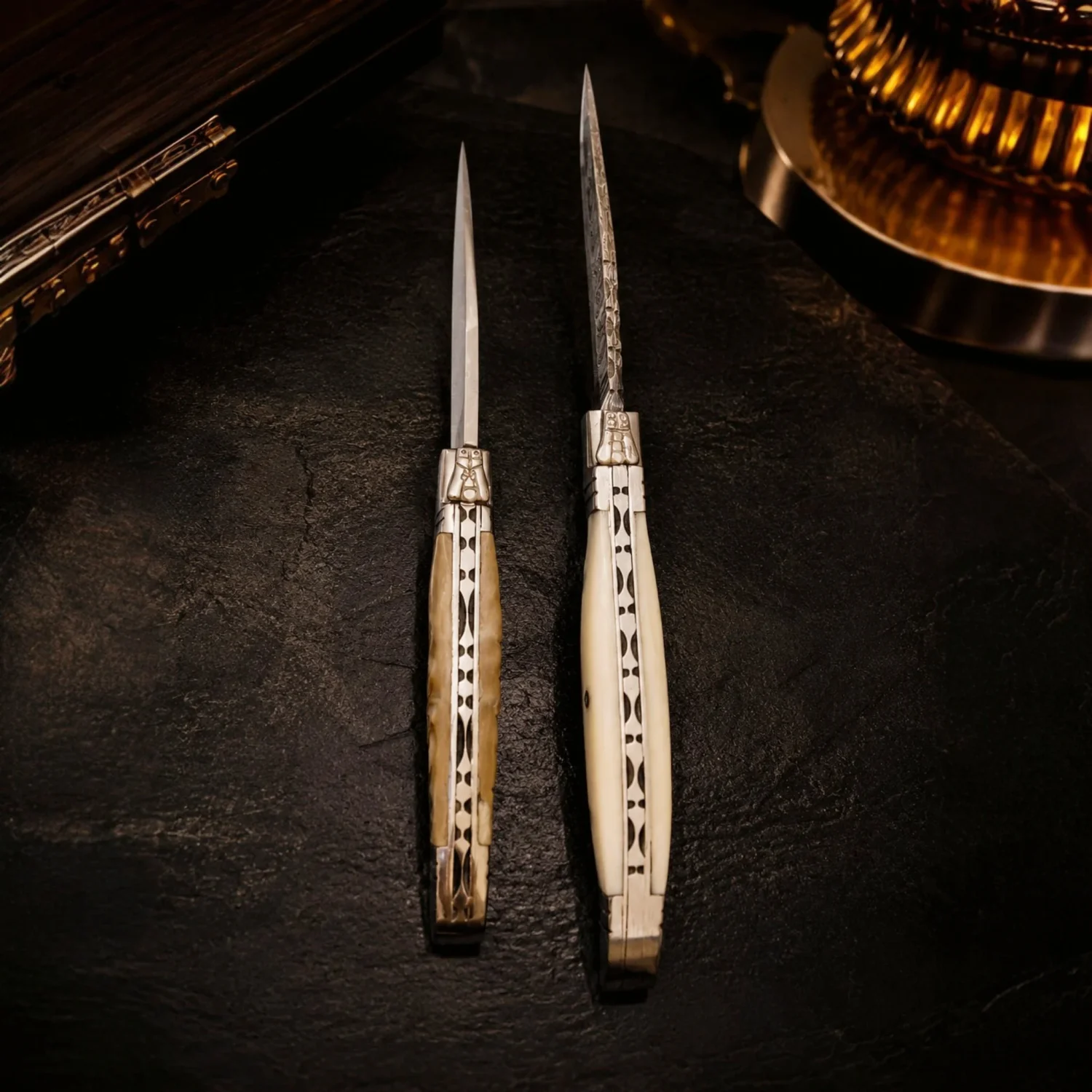 Handmade Folding Knives set, Damascus and 440C Steel EDC Knives with Resin, Ram Horn Handles