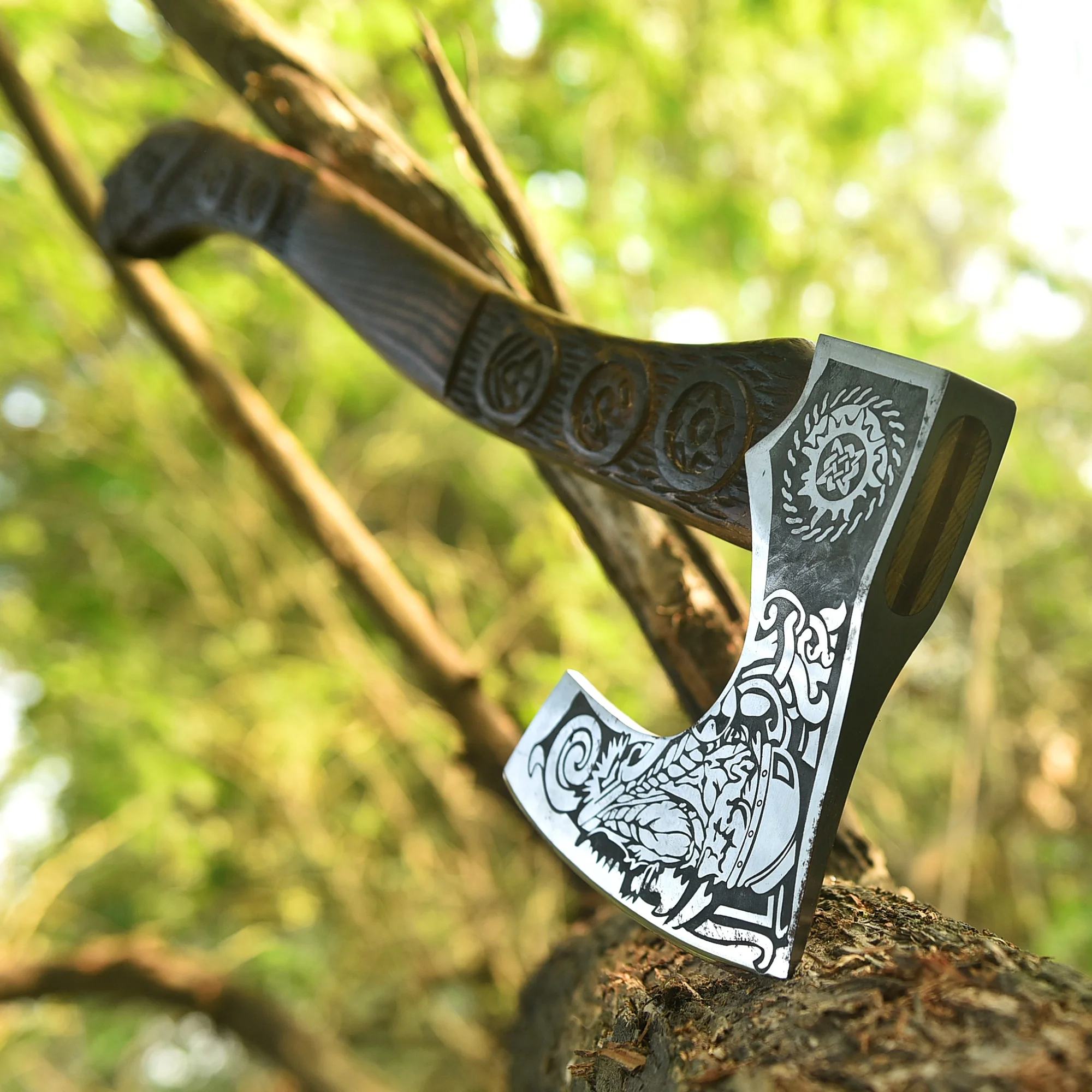 Viking forged axe JS-114 a